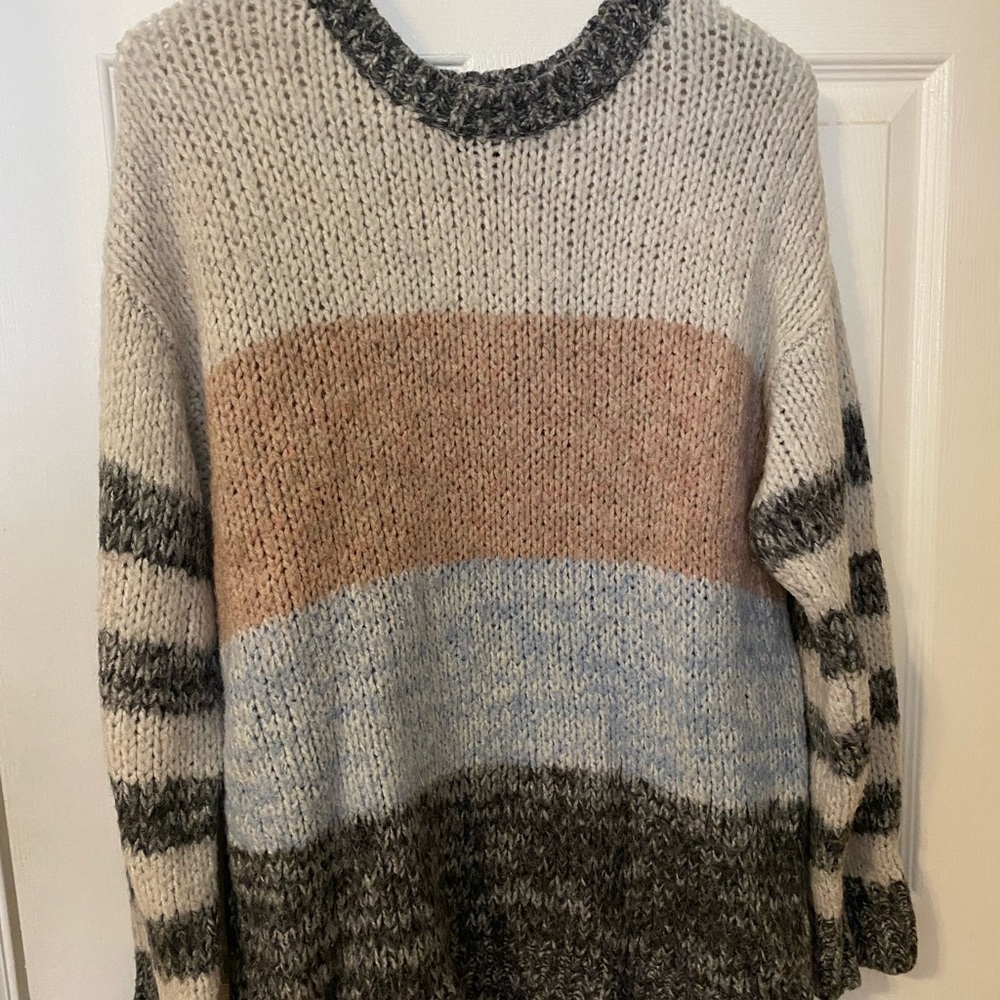 Women’s sweater